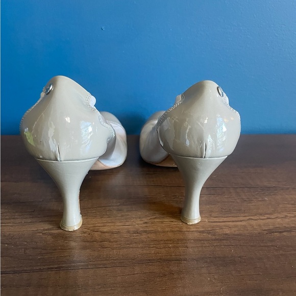 Womens AGL Vero Cuoio Beige Leather Pump with Cap Toe EU Size 39 - Picture 7 of 7